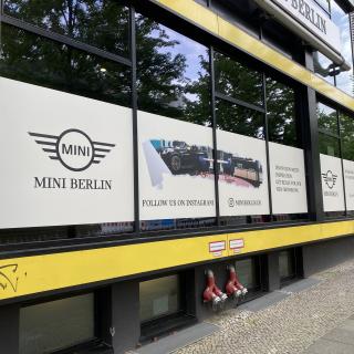 Fensterbeschriftung